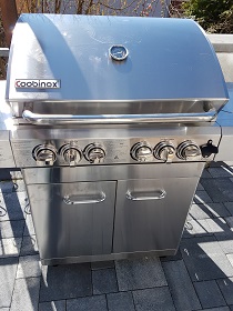 neuer gasgrill vorderansicht